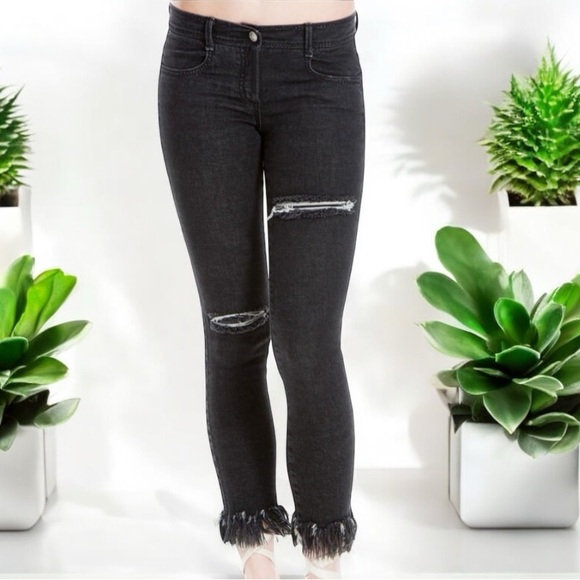 MAX STUDIO LONDON Black Distressed Frayed Hem stretch Jeans size 26 - Picture 1 of 11